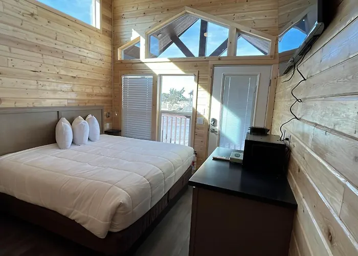 Chalet 060a Brand New Cozy With Loft & King Bed Near Grand Canyon South Rim