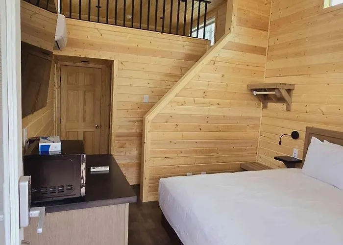 Chalet 060a Brand New Cozy With Loft & King Bed Near Grand Canyon South Rim Valle